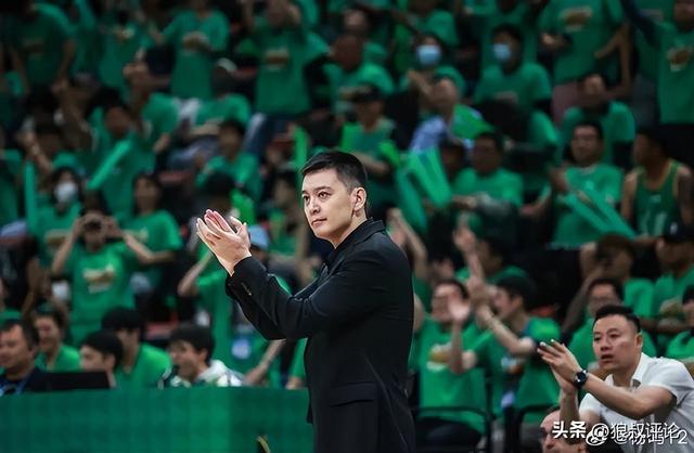 咪咕体育直播-杨鸣：赵继伟的回归对我们非常重要，稳住局势的时候能及时站出来